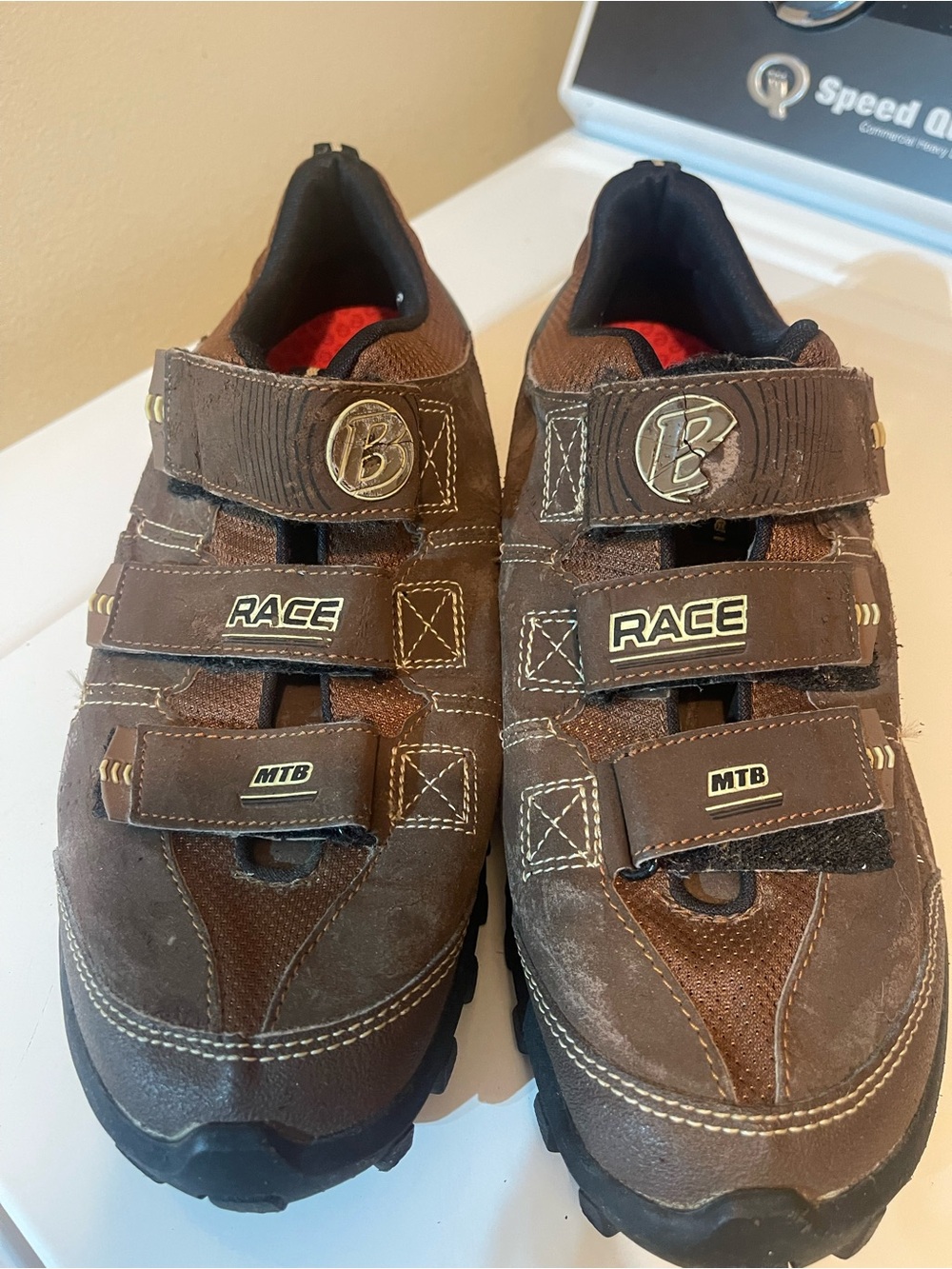 Men’s Cycling Bontrager Brown Strap Shoes 9.5